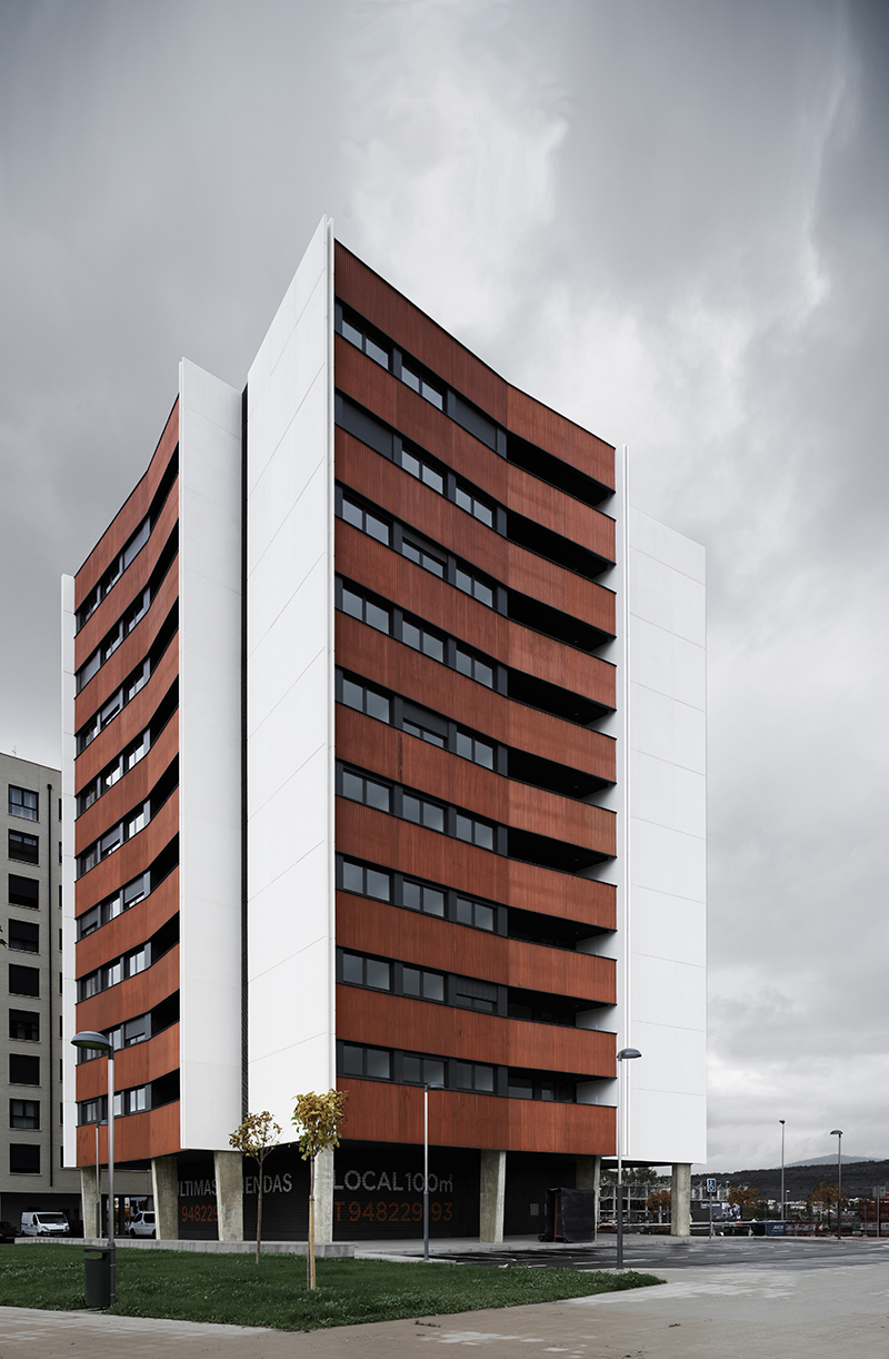 Javier Larraz Arquitectos. 36 Viviendas en Bloque_2_